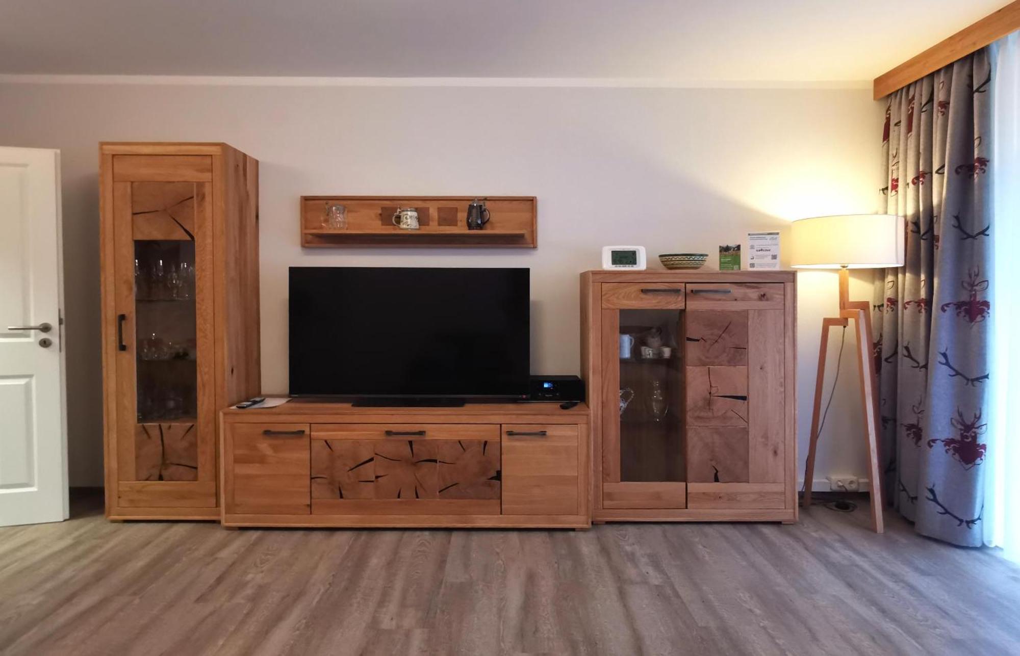 Apartment Montana Haus, A14, A17, B4 Oder C8