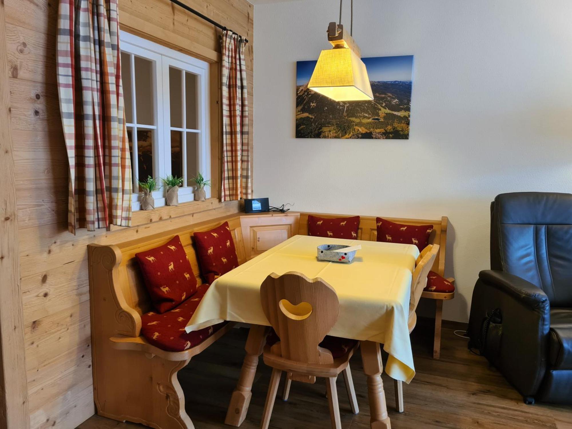 Montana Haus, A14, A17, B4 Oder C8 Appartement *